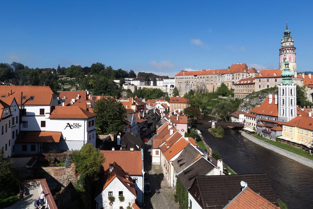 Arcadie Hotel & Apartments Cesky Krumlov Bagian luar foto